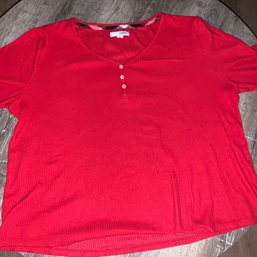 Xl Sweater Or Sleep Shirt Barely Worn Warm And Stretchy Fabric